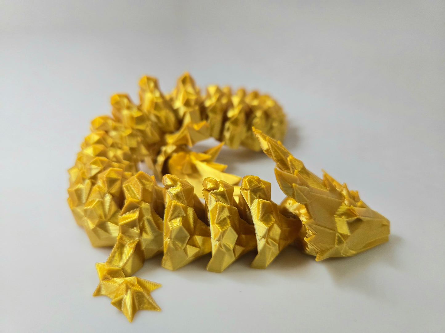 Articulated Crystal Dragon (Not spikey)