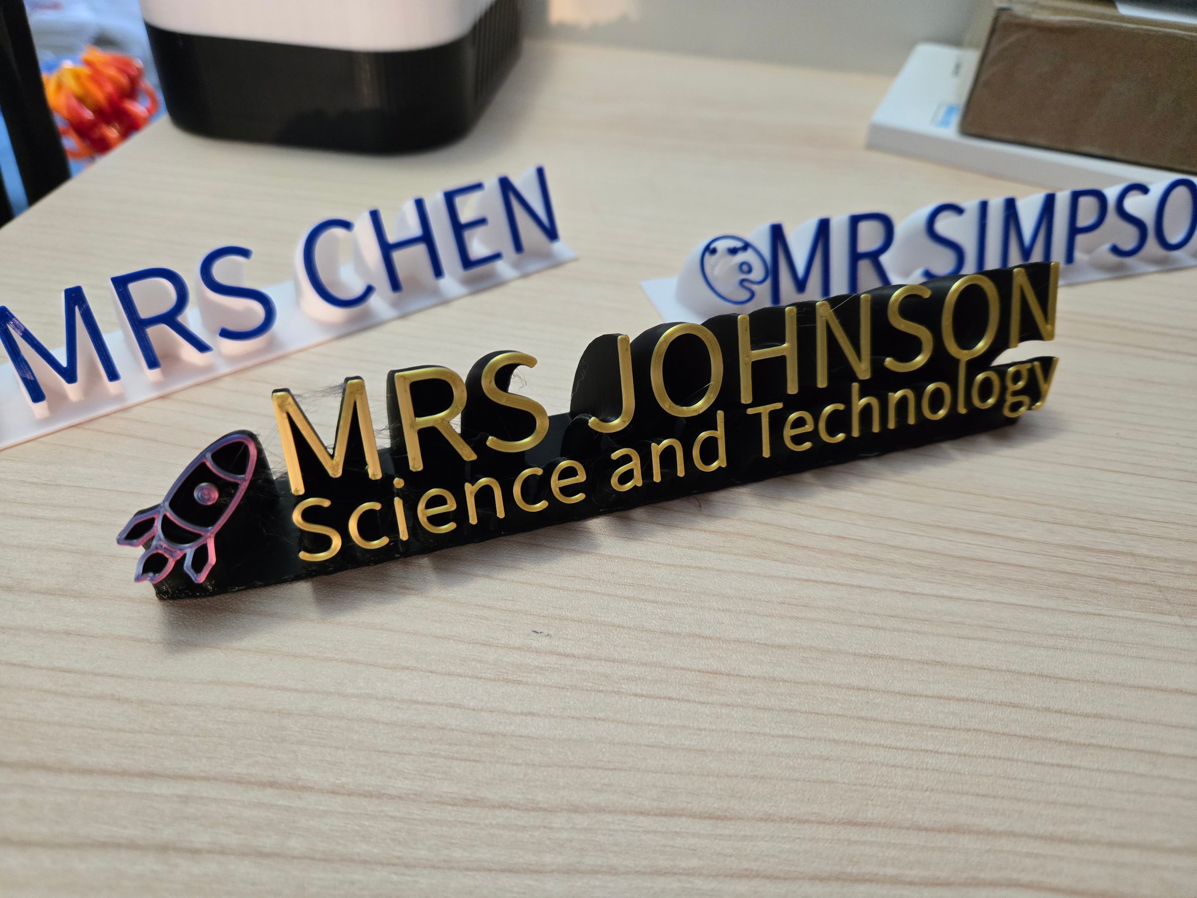 Customised Name Plate - by Makkuro