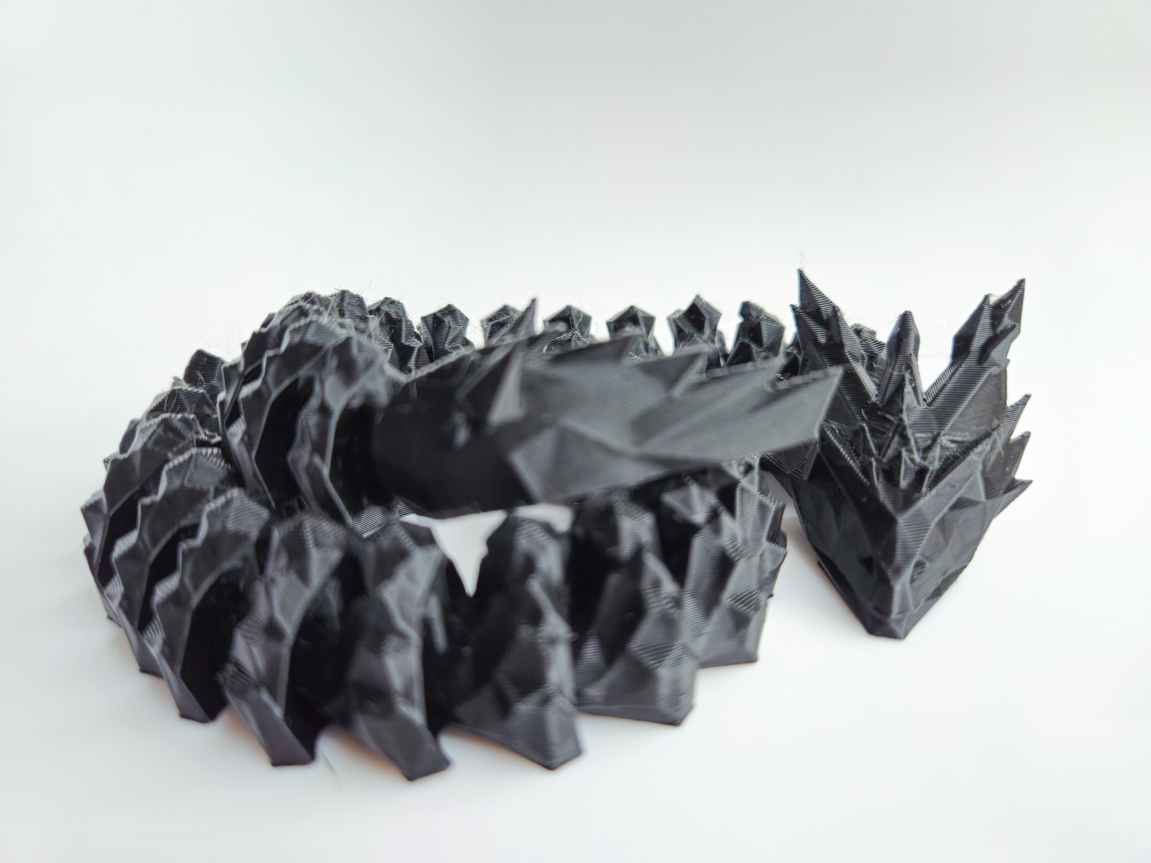 Articulated Crystal Dragon (Not spikey)