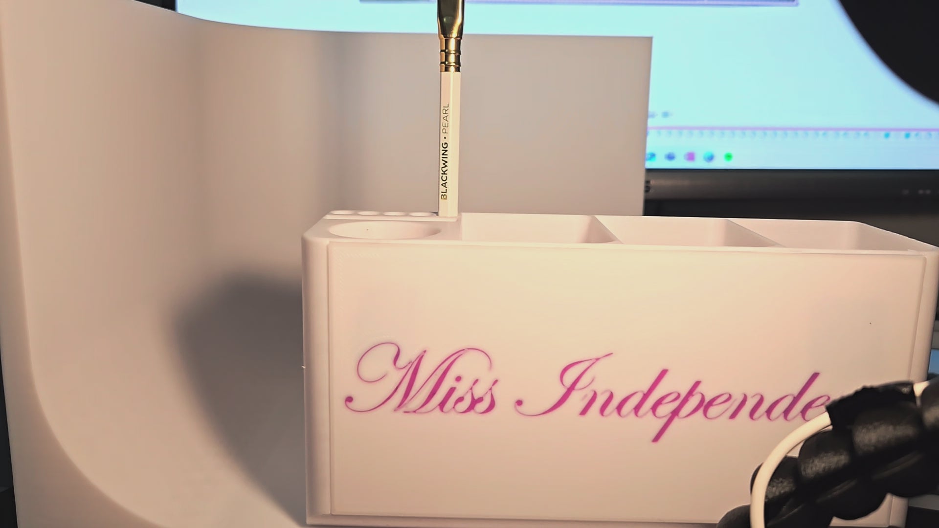 Personalised 3D Printed Desk Organiser | Custom Teacher & Student Pen Holder