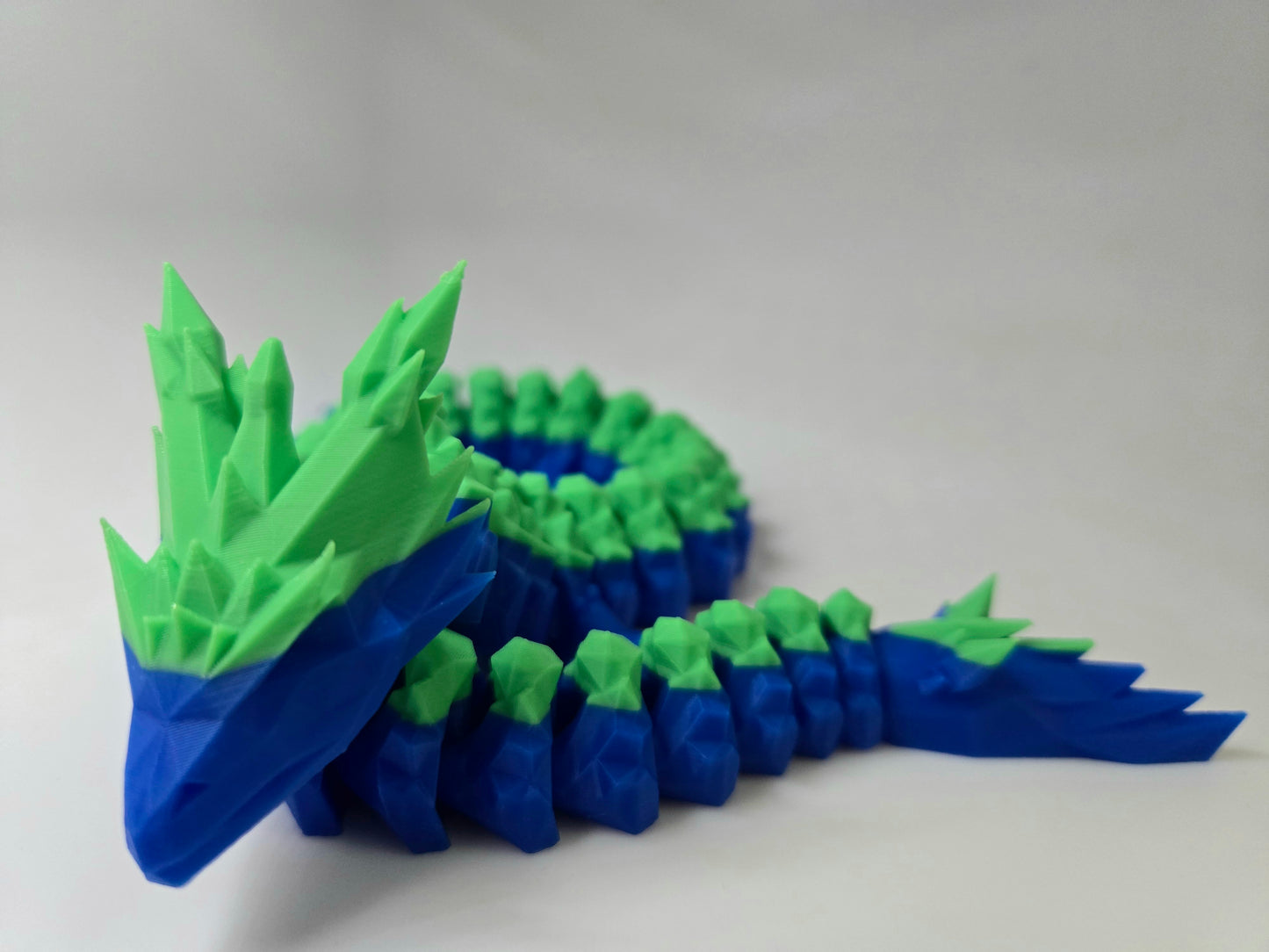Articulated Crystal Dragon (Not spikey)